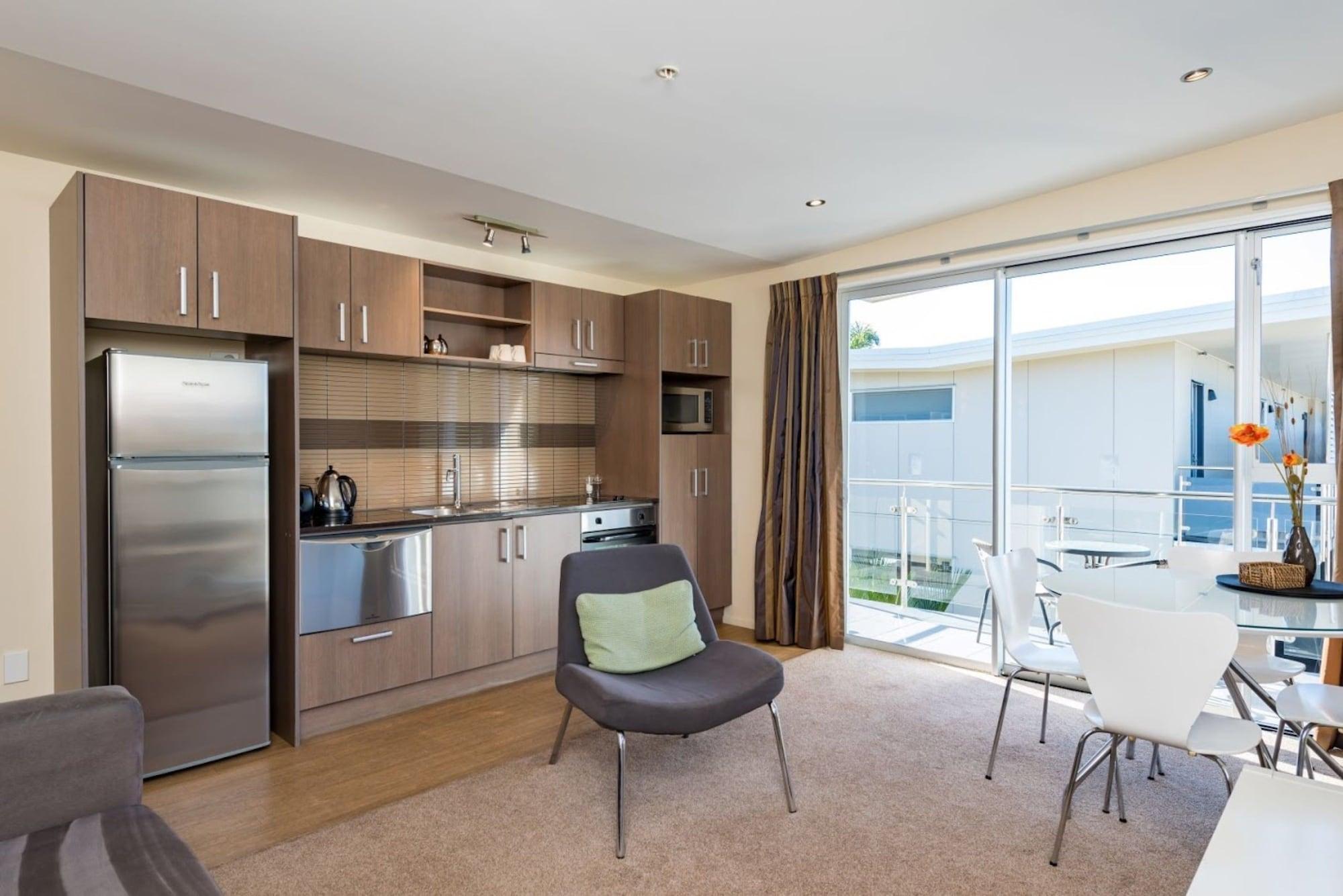 Edgewater Palms Apartments Paihia Extérieur photo