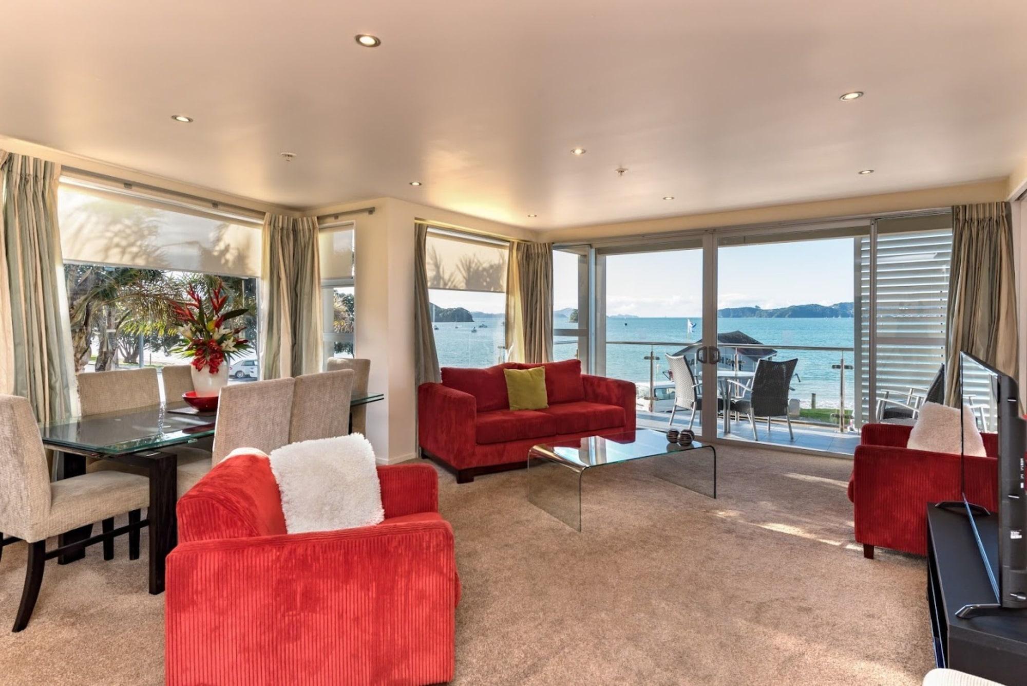 Edgewater Palms Apartments Paihia Extérieur photo