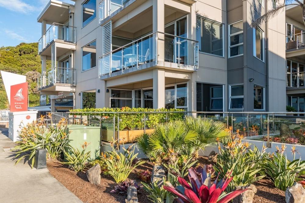 Edgewater Palms Apartments Paihia Extérieur photo