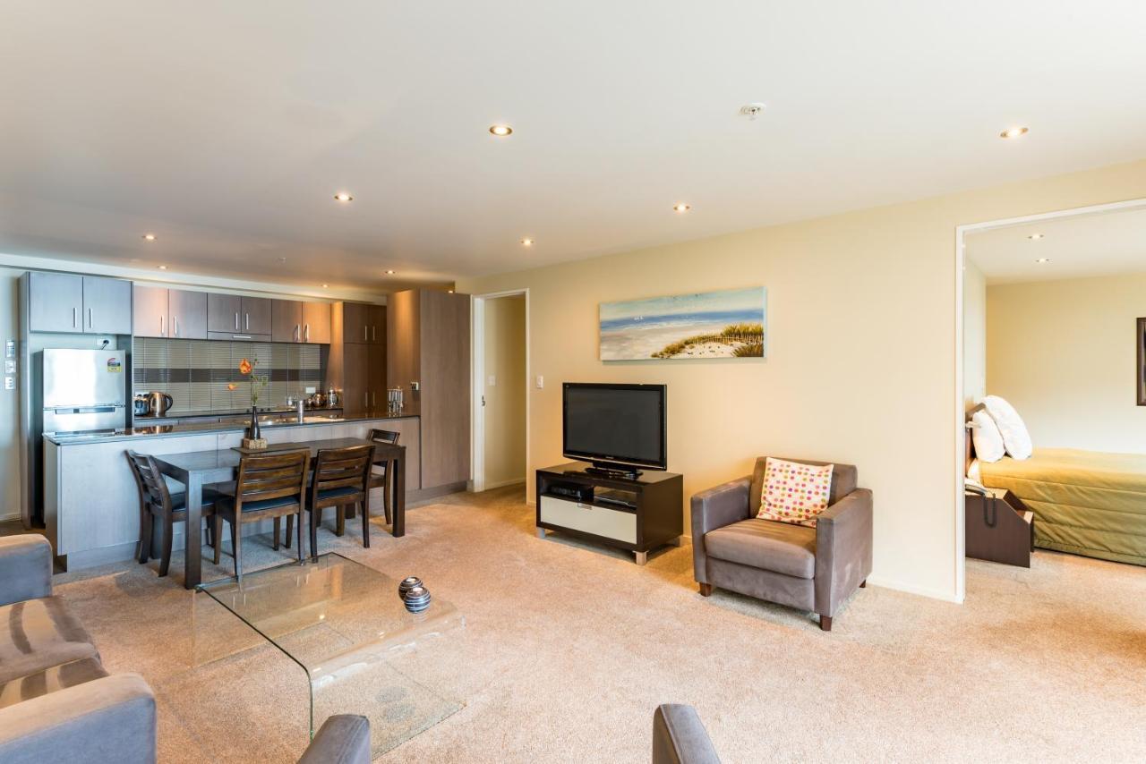 Edgewater Palms Apartments Paihia Extérieur photo